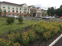 Holiday Inn Express Bordentown - Trenton South Hotels in Hamilton