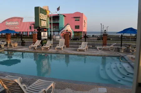 Star Inn Biloxi Отели рядом с достопримечательностью «Biloxi Small Craft Harbor»