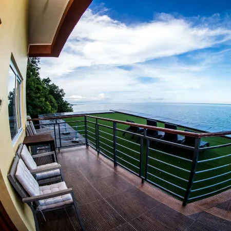 Oslob Seafari Resort