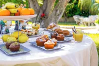 Hotel Continental - breakfast