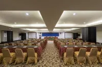 Almadera Hotel