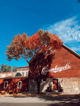 Metropolis Resort - Eau Claire