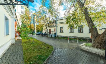 Halva Hotel Polyanka