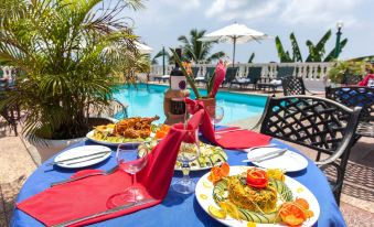 Le Relax Hotel and Restaurant