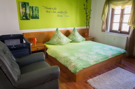 4 JahresZeiten Отели рядом со станцией Meißen