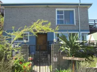 Bluebottle Guesthouse Hotel berhampiran Yayasan Norval