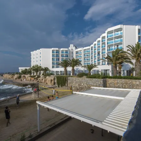 Le Bleu Hotel & Resort Kusadasi