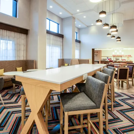 Hampton Inn & Suites by Hilton la Grande