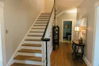 The Carriage House Inn Bed and Breakfast Các khách sạn ở Southport