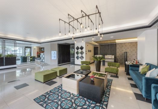 윈덤 가든 키토 레스토랑 조식 뷔페