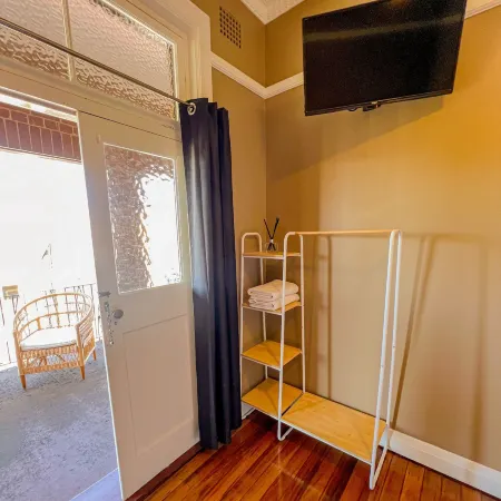Commercial Hotel Bega