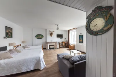 Relais Lorraine Alsace Pere & Fils Hotels in Raon-lÉtape
