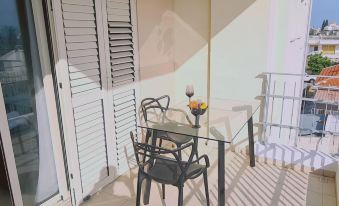 77 Kpf - Stay Paphos Beyond Studio