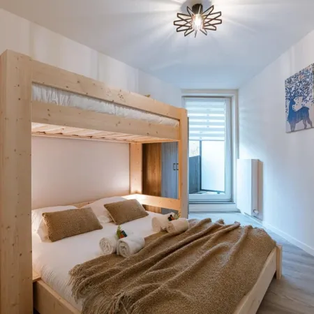 Huswell - Bright Apartment Only 5 Minutes from the Beach