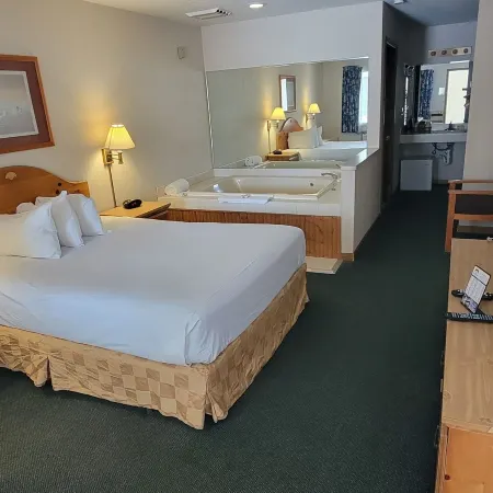 Thunderbird Inn of Mackinaw City Hotels in Cheboygan County