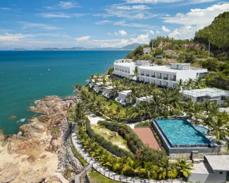 Quy Nhon Sea Resort Hotels in Ghenh Rang