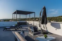 Villa Aria Hotels in Lun