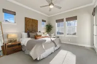 Colorado Modern Retreat with King Beds, Pickleball Hotels in Berthoud