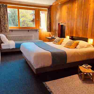 Hôtel les Lorès Rooms