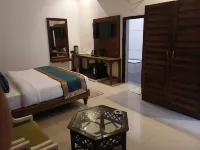 Panna Tiger Resort- Riverside Property Hotels in Chhatarpur