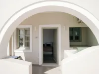 MyLifeSuites Hotels in Fira
