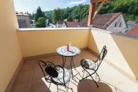 Apart Hotel Asteria Hotels in Šiška District