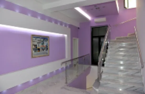 Hotel & Restaurant White City