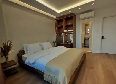 Luxury studio near the beach فنادق في 