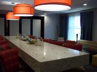 Hampton Inn Suffolk فنادق في Suffolk