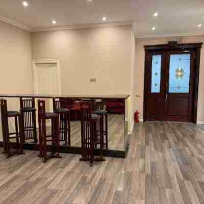 哈茲內米飯店 Others