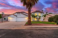 5BR Citrus Estate Sleeps 13 Free Htd Pool Gameroom