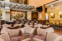 阿瓦隆會議及飯店