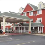 Econo Lodge Inn & Suites Hotels in Jackson County