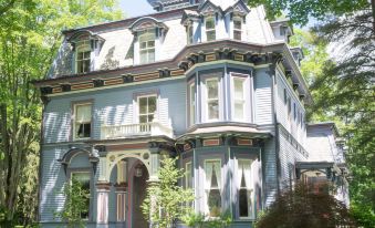 The Bevin House Bed & Breakfast