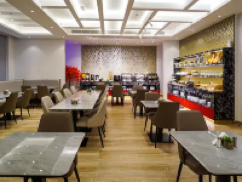 Muscat Express Hotel Hotels in Muscat