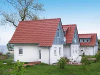 Holiday Home by Lake Kummerow, Water Sports