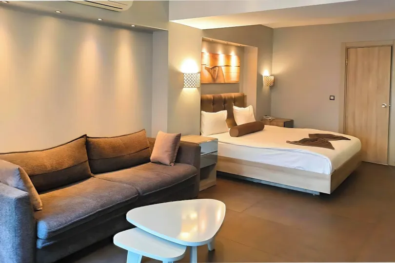 BC PANGALDI HOTEL