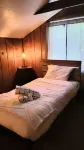 Charming cabin with WiFi in Mi-Wuk Village