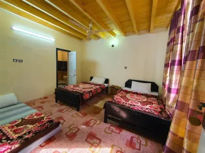 Mirza Hotel and Restaurant