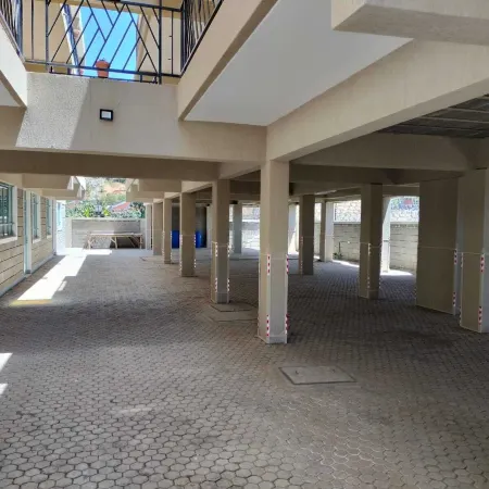 Executive 1&2 Broom Airbnb in Gilgil Nakuru
