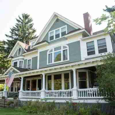 Franklin Manor Hotel Exterior