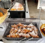هوتل سينجابوري - فطور
