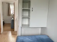 3-Bed House Sleeps 4 with Free Parking Hotels in Butetown