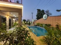 Raj Heritage Ghorle by Grb - สระว่ายน้ำส่วนตัว