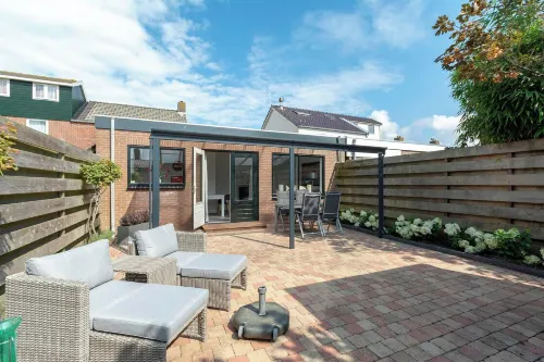 Beautiful Home with Garden Hotels in Callantsoog