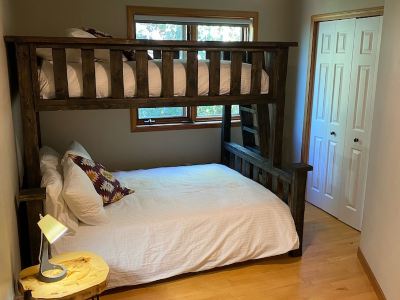 Folding Mountain Chalet - Jasper East