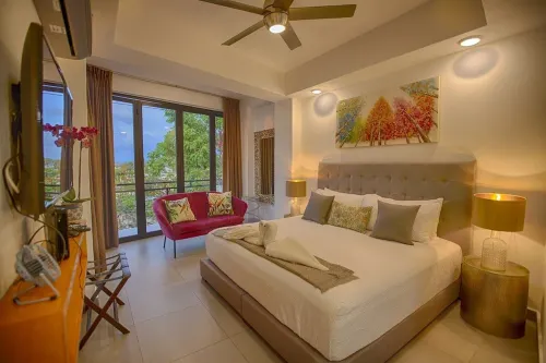 Casa Isacamil - Impeccable Views, Contemporary, Rooftop Pool, Proximity to Town