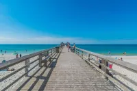 Windstar an Exlusive Community on Naples Bay! Well Appointed 3 Bed 2 Bath Villa