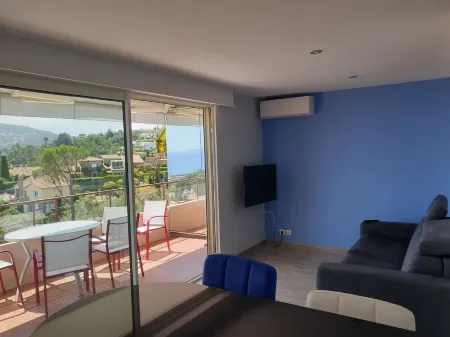 Apparently center village la napoule Отели рядом с достопримечательностью «Chateau de la Napoule / Musee Henry-Clews»