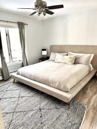 Best location! Cozy and Chic Retreat 5 min to beach and close to town, peaceful! Отели рядом с достопримечательностью «Drift Inn»